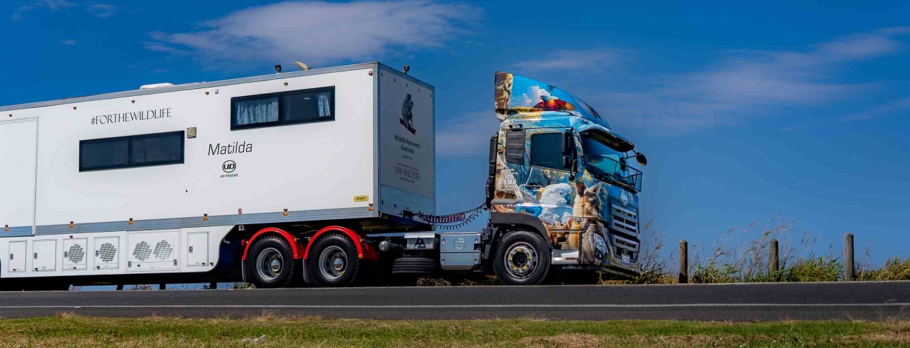 UD TRUCKS REALIZE GROUP セミトレーラー